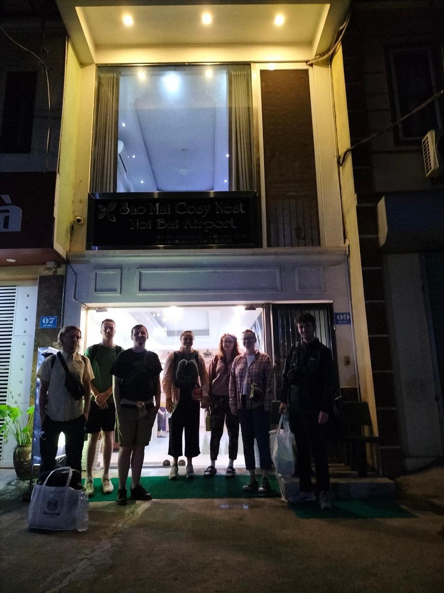 Roma Hotel Noi Bai Airport Hanoi Exterior photo
